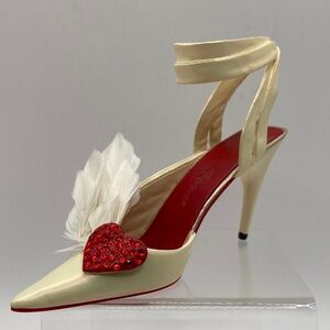 Just The Right Shoe By Raine Hearts Aflutter Miniature Shoe Figurine